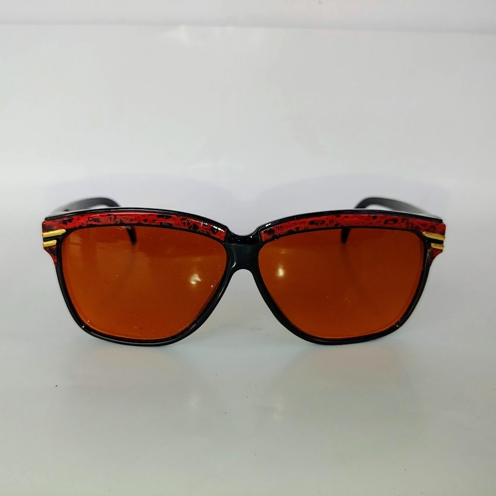 NWT Vintage 90's Lady Fashion Designer Sunglasses (Black/Burgundy)